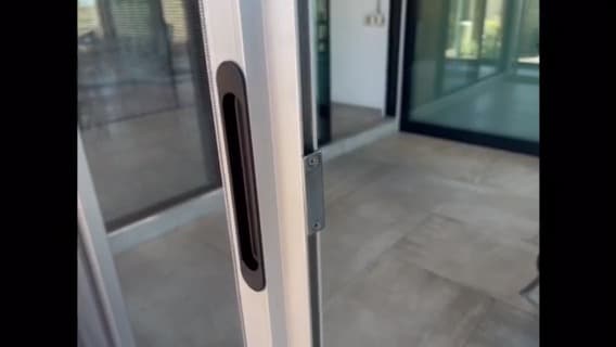 Instructional video on how to replace the old style screen latch on a Series 3000 or 3000-T door with our new magnetic screen kit.